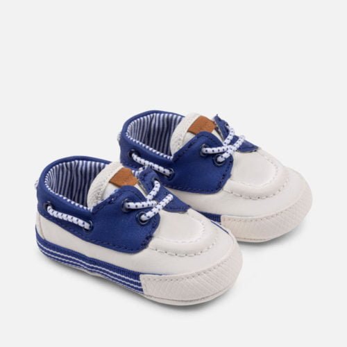 9050 bebe mayoral papoutsi naftiko agori