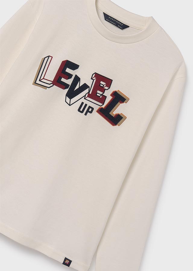 L L